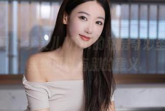 秀人网 – 梦灵儿Mini的私房奇妙圣诞，果然可以有别的意义