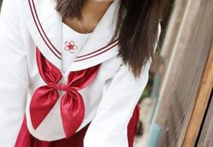 美媛馆 – 高清壁纸！我的学姐崔乖艺，脑波不够，妆容却炸裂！