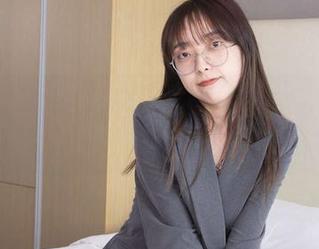 袜啵啵 – 小甜豆的美图有毒，肉丝雷厉风行的冲击感