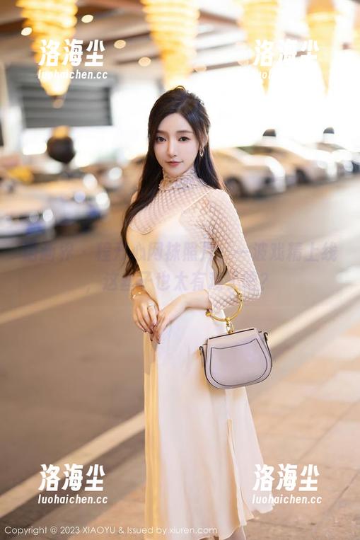语画界 - 程开心网袜照片，一波戏精上线，这丝子也太有戏了吧？
