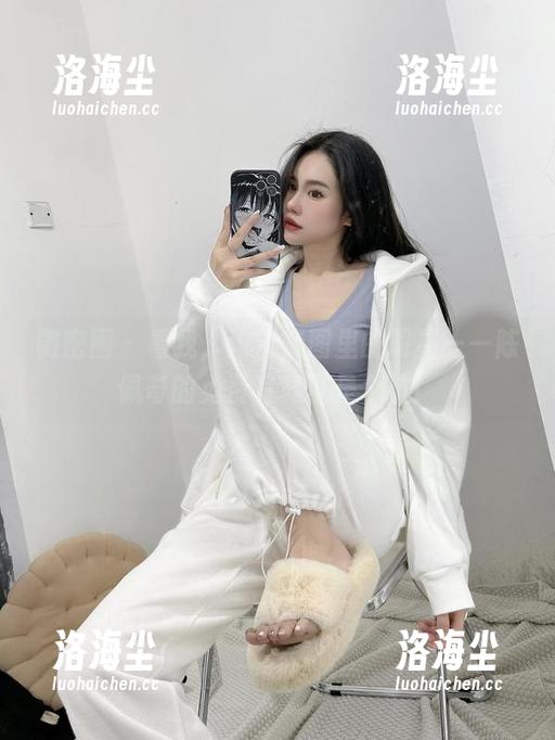 微密圈 - 看我，淘宝套图里的明星——陈佩奇的免费写真可是个坑！