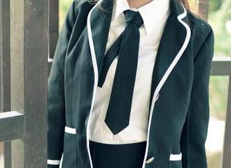 青豆客 – 尤美Yumi的高清写真，裤里丝看得我心慌慌。
