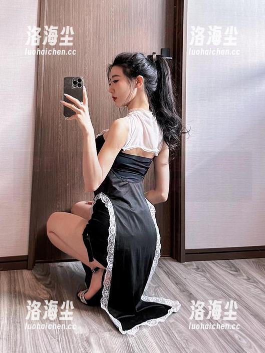微密圈 - 色彩虽少，免费美图多，来留有白色背影的黎允熙吧！